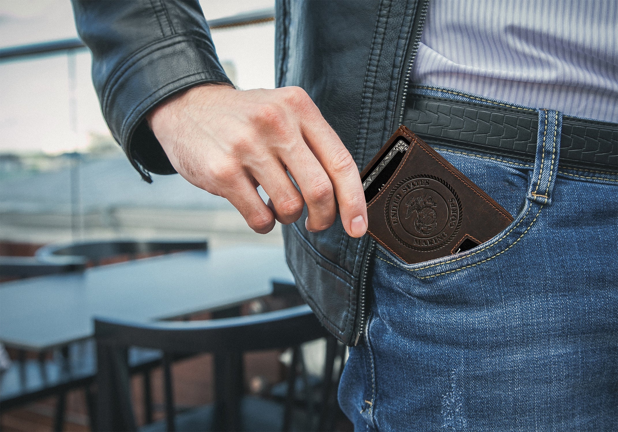 USMC Genuine Leather RFID Blocking Bi-Fold Wallet